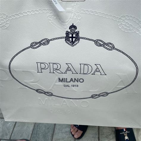 prada mens ala moana|PRADA .